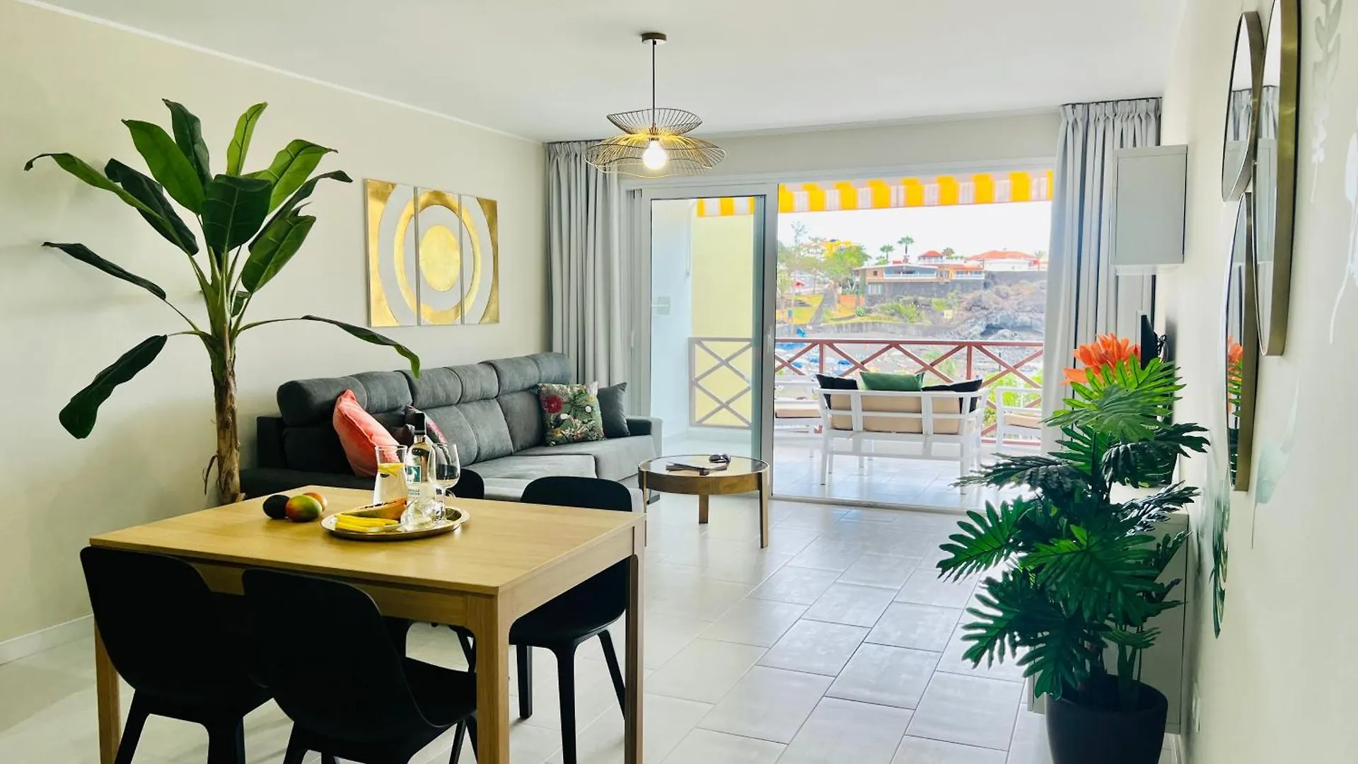Paulmarie Apartment Playa La Arena location
